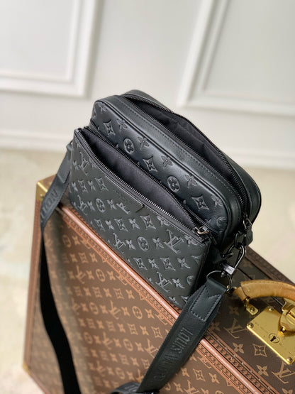 LOU TRIO MESSENGER BAG