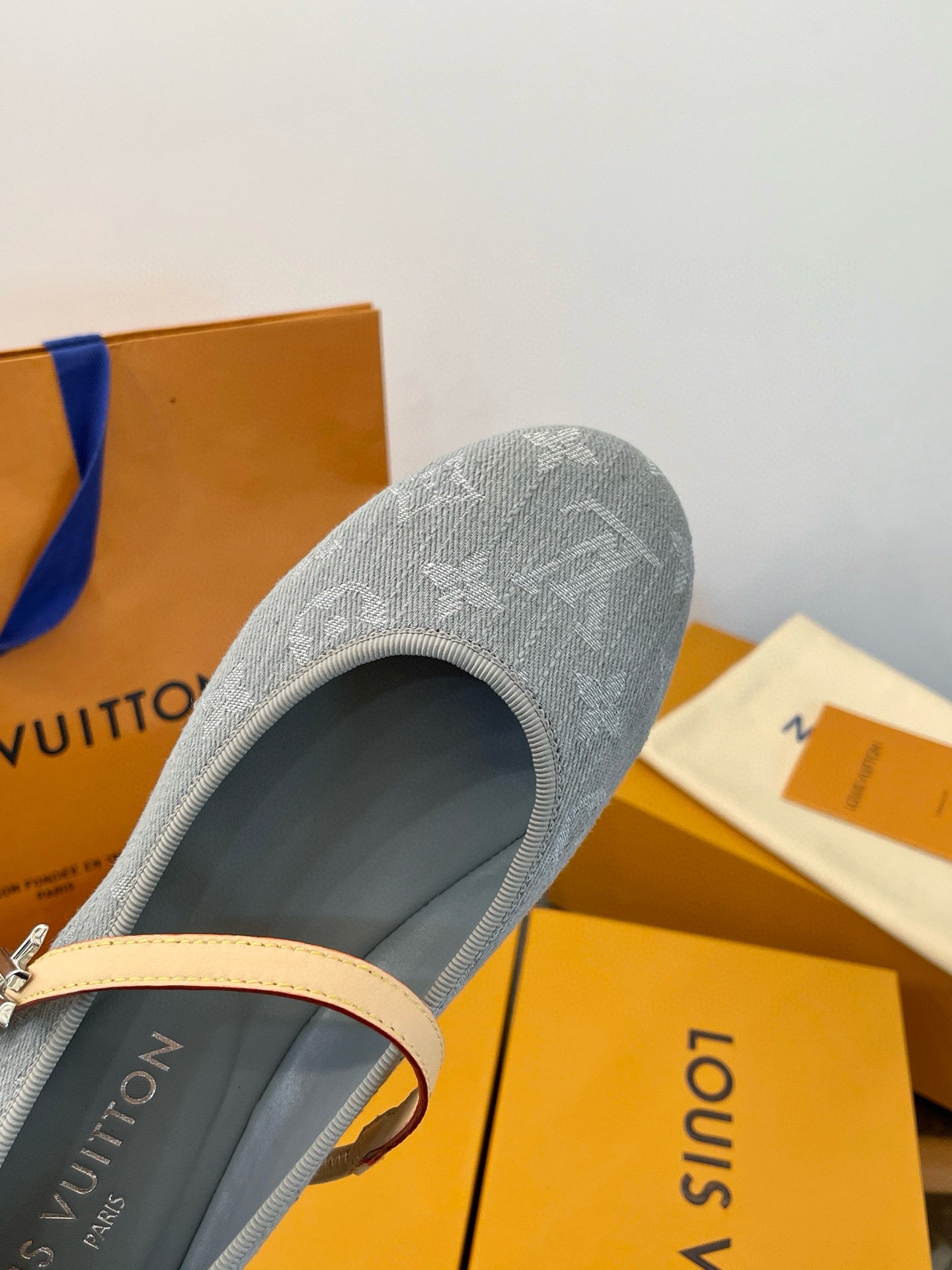 LOU ROMY BALLET FLATS