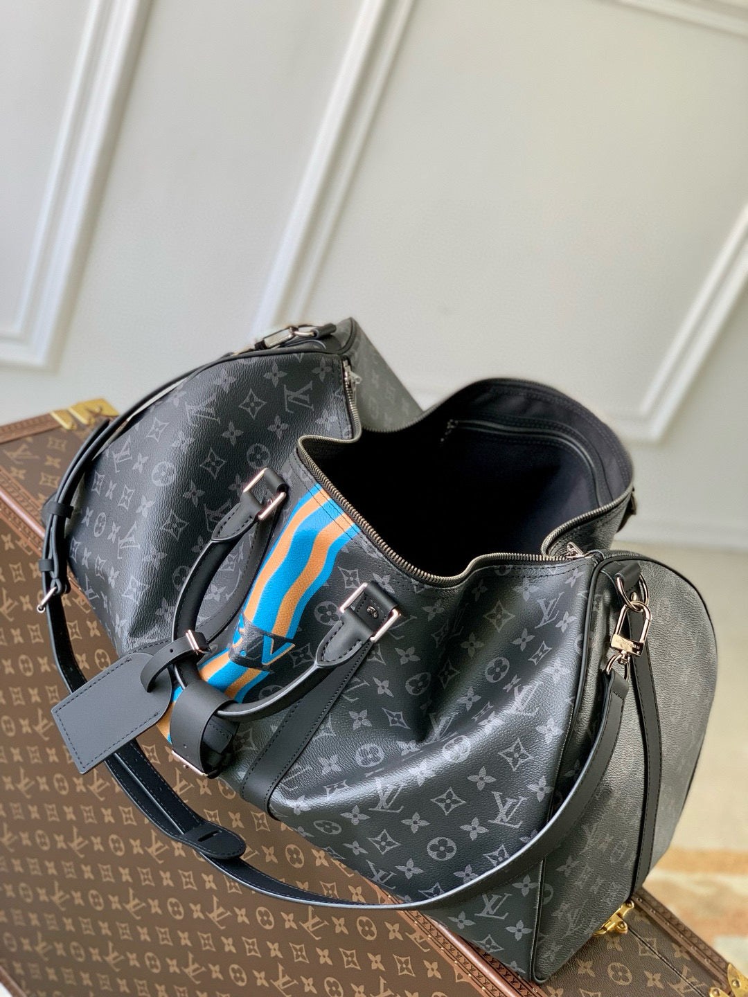 LOU PERSONALISED KEEPALL BANDOULIÈRE 50 BAG