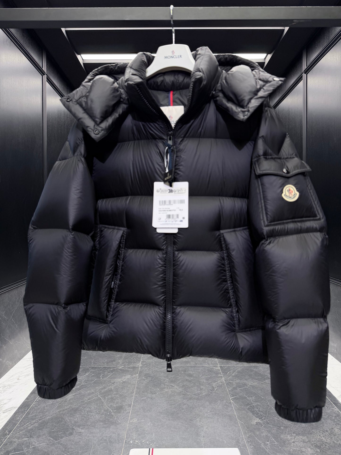 MONC COUYERE JACKET