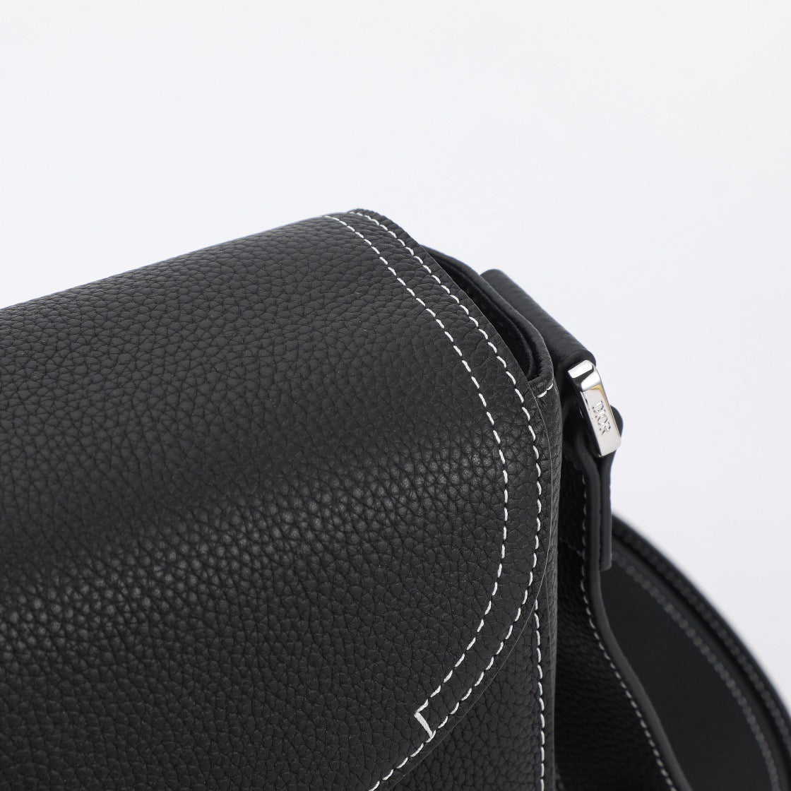 CD SADDLE MESSENGER BAG