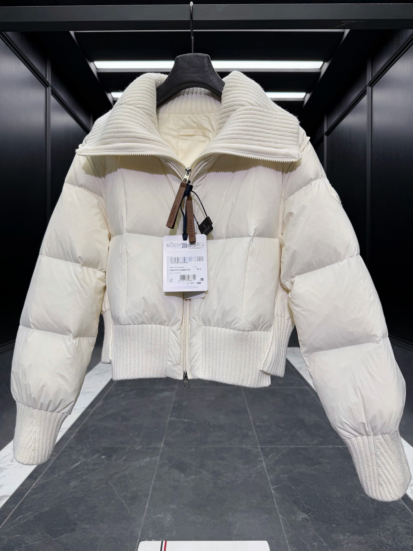 MONC JADEITE JACKET