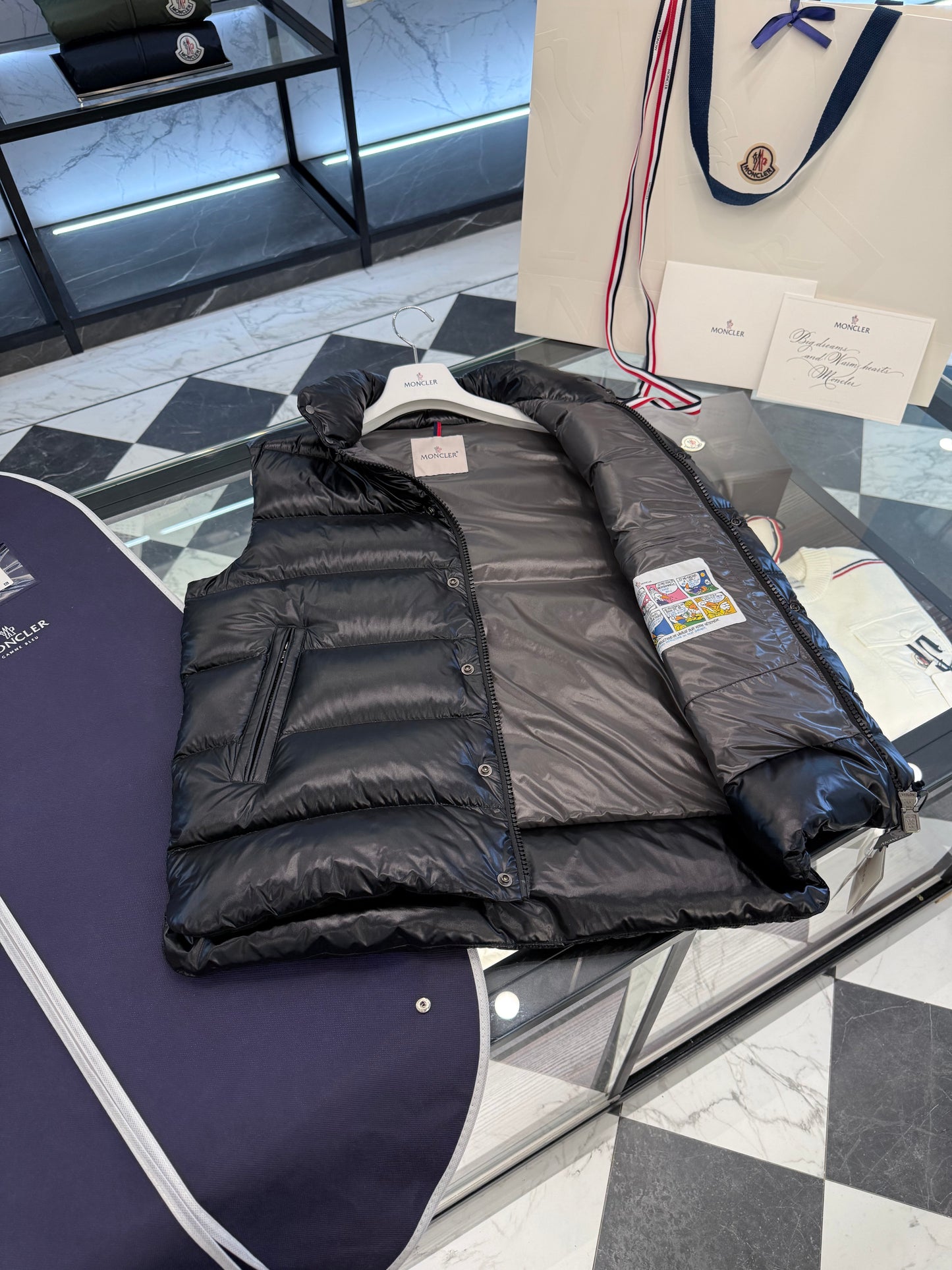 MONC TIBB VEST