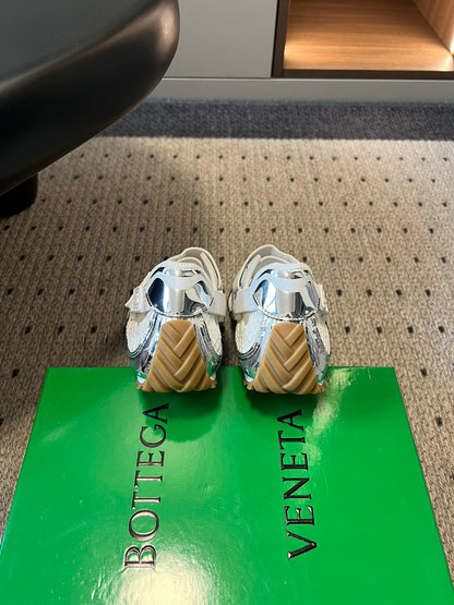 BOTT V ORBIT SNEAKER