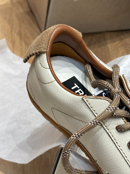 GOLDEN G TRAINERS