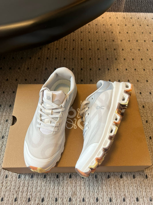 LOEW CLOUDLIT SNEAKER