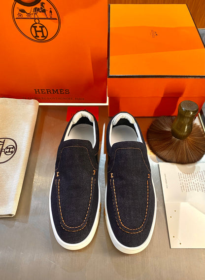 HERM KIDDY LOAFERS