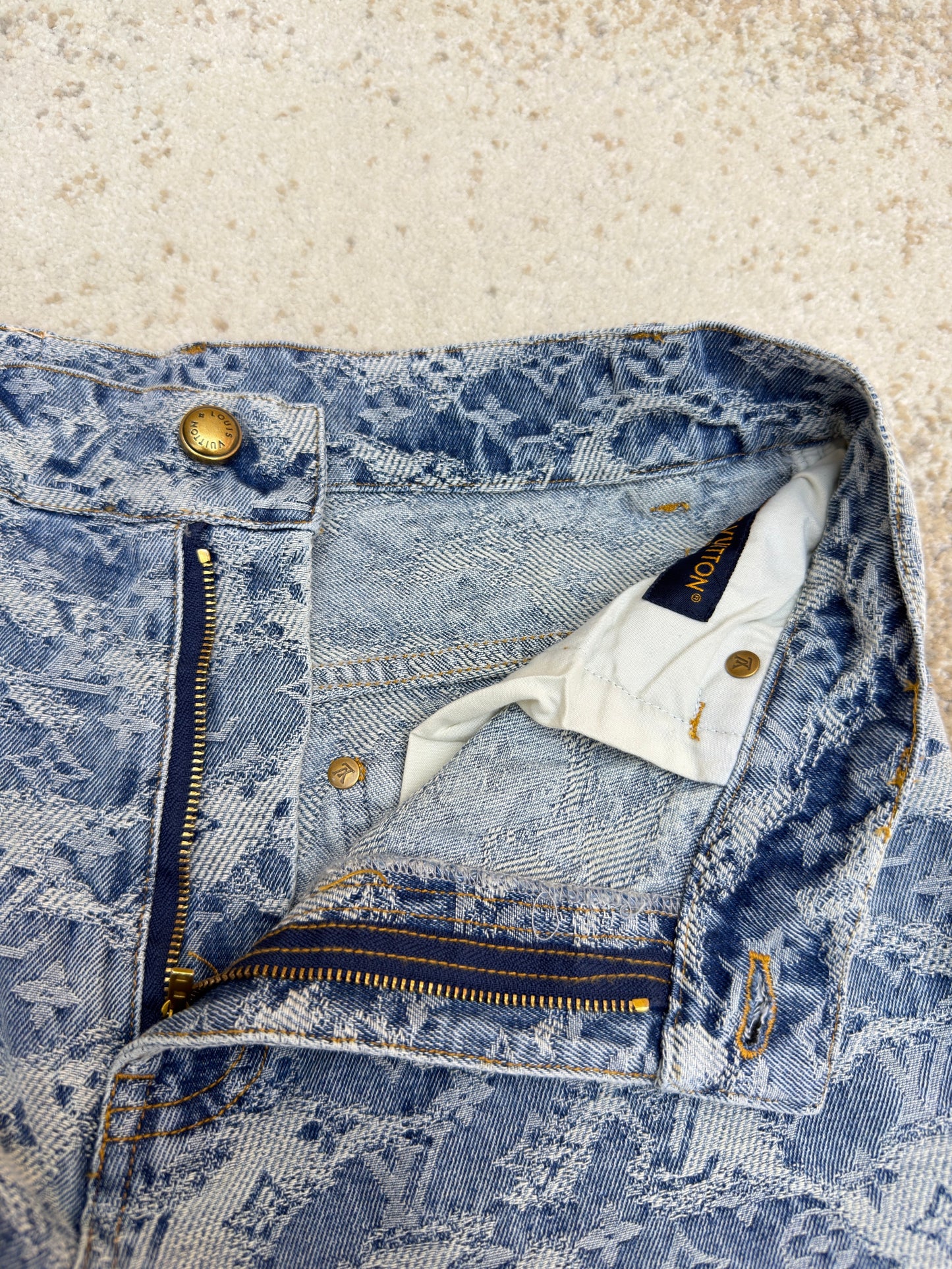 LOU DENIM SHORTS