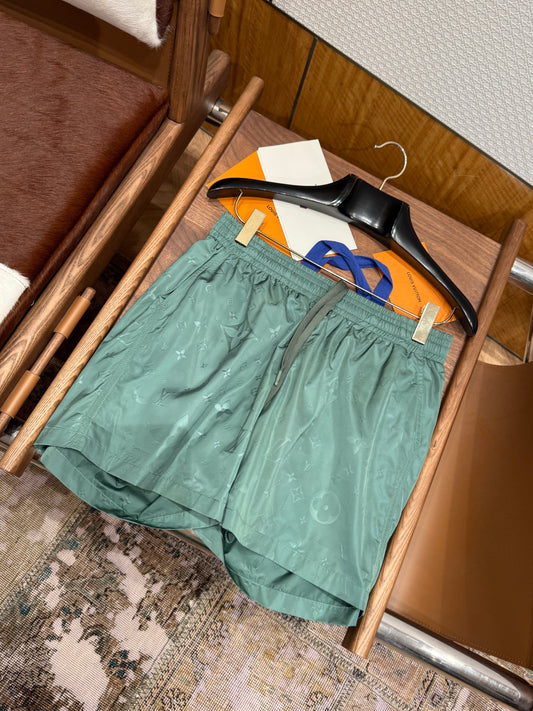 LOU SHORTS