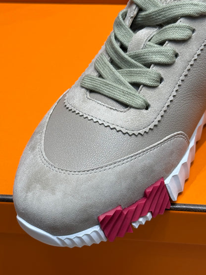 HERM BOUNCING SNEAKER