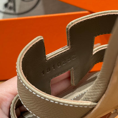 HERM OASIS SANDALS