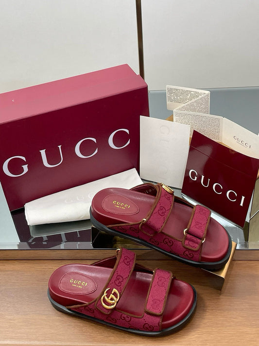 GG SANDALS