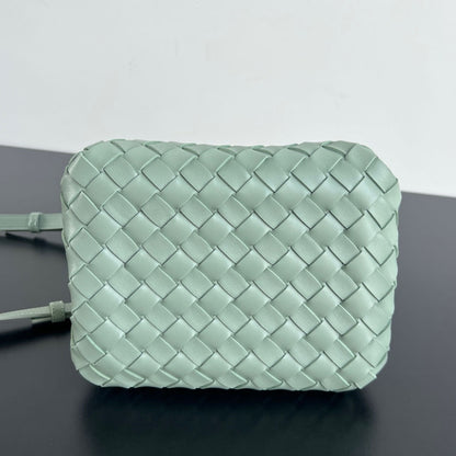 BOTT SMALL PARACHUTE CHAIN BAG