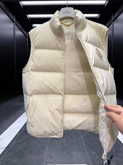MONC ALMAZ VEST