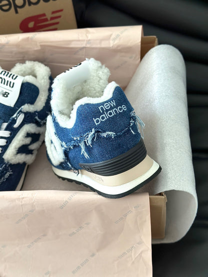 MIU M x NEW BALANCE TRAINERS