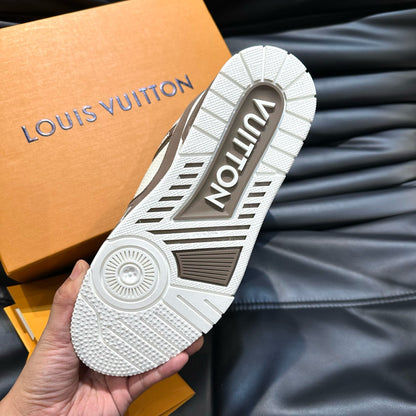 LOU TRAINERS