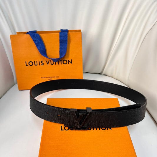 LOU BELT