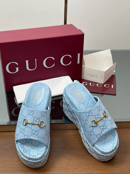 GG WEDGE SANDALS