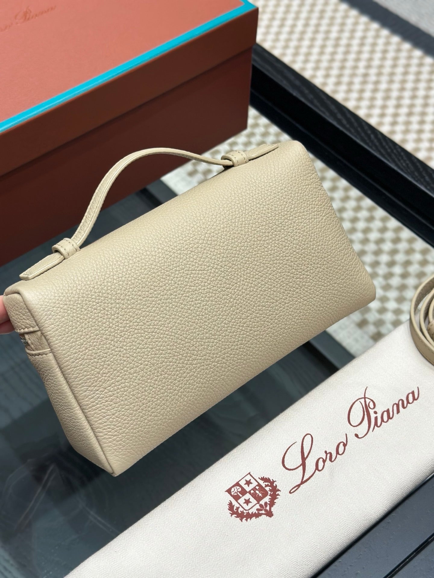 LORO P EXTRA POCKET L19 BAG