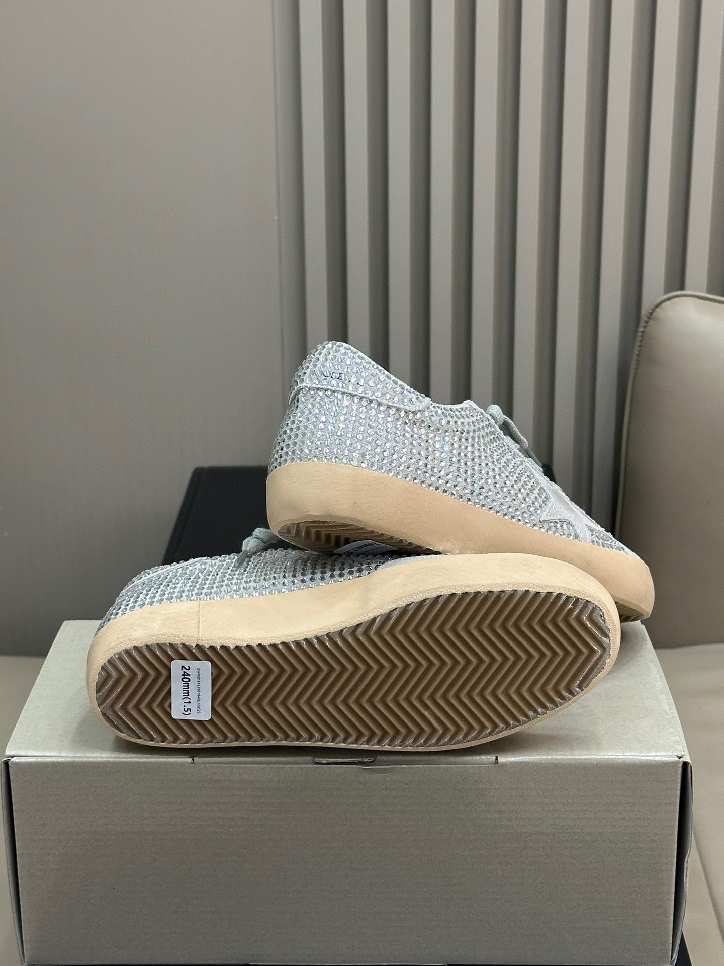 GOLDEN G TRAINERS