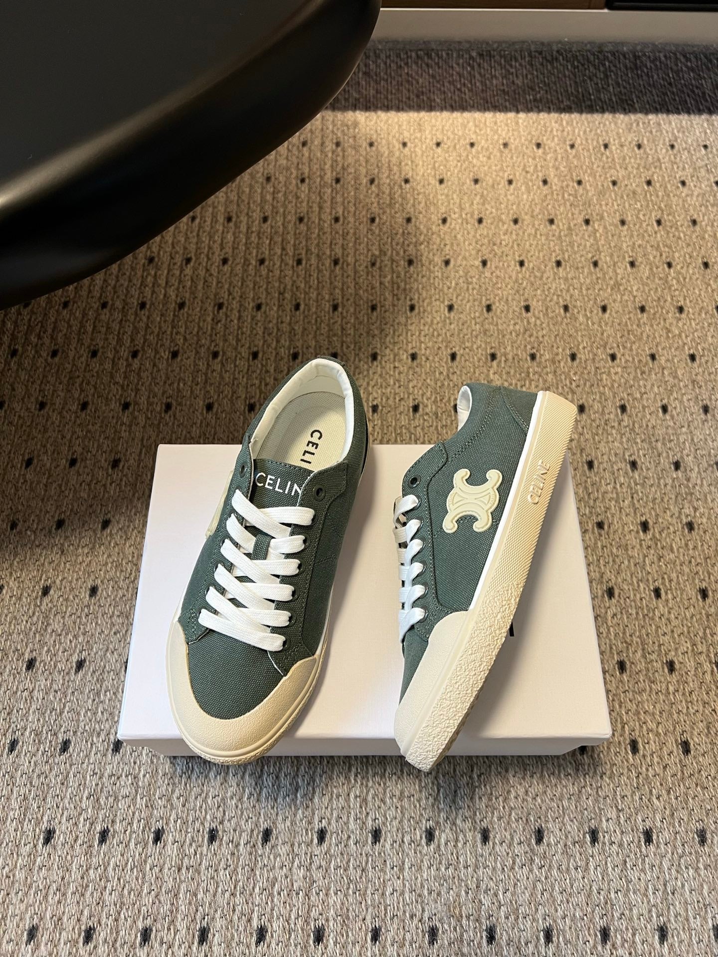 CEL SNEAKERS