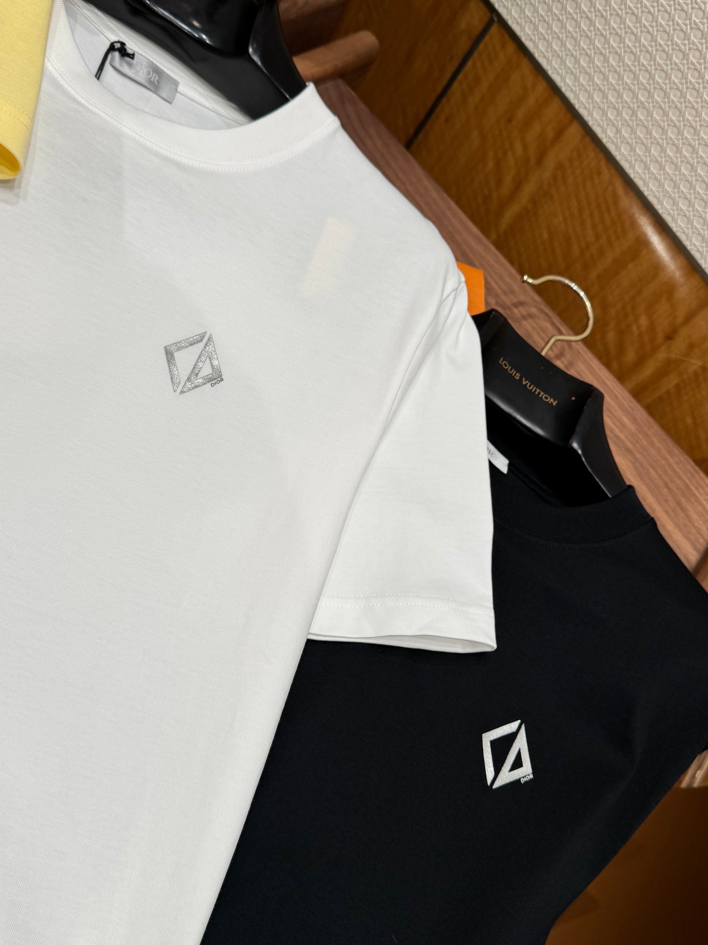 CD T-SHIRT