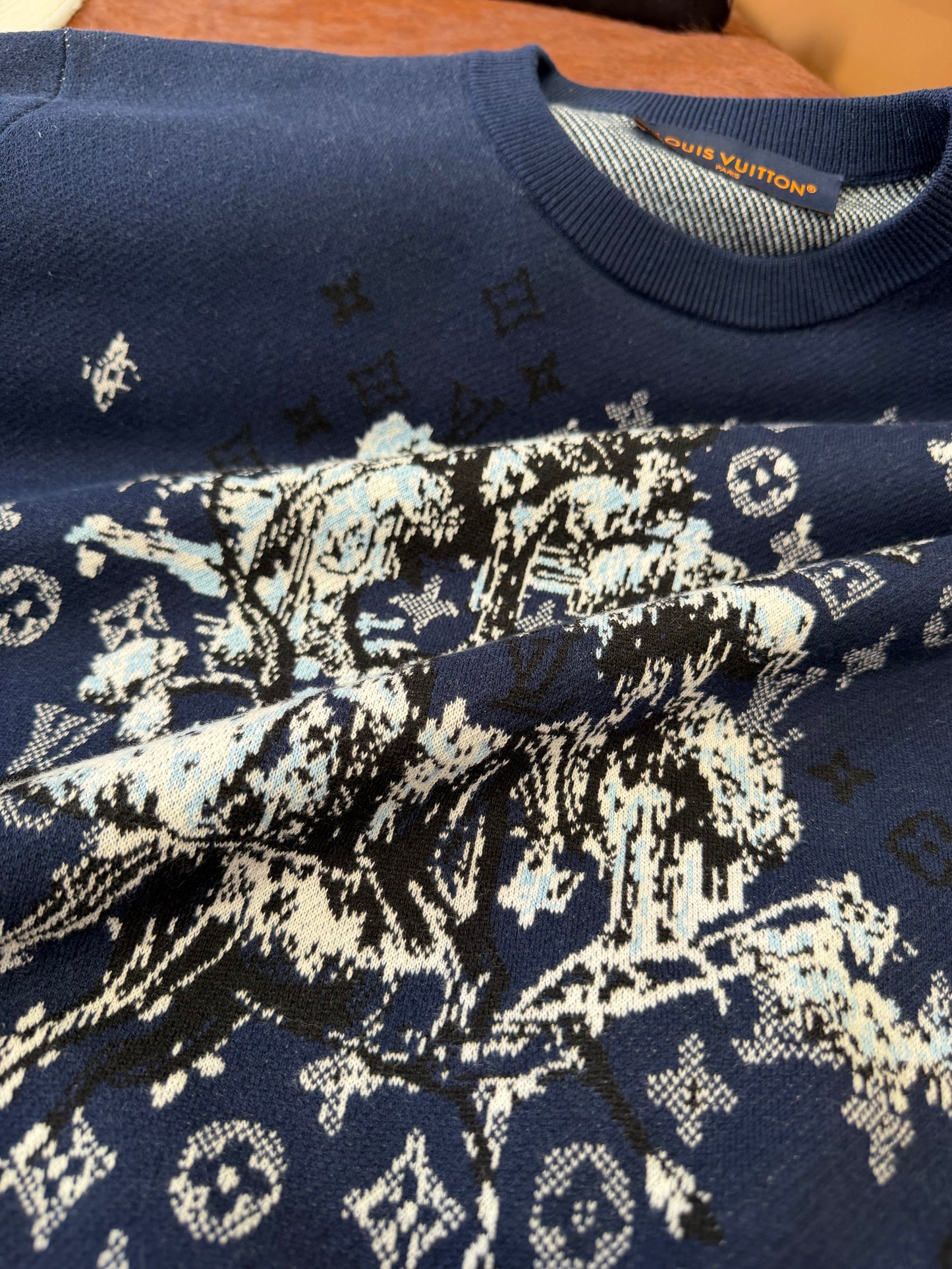 LOU T-SHIRT