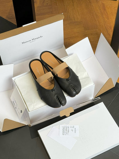 MAISON M TABI BALLET FLATS