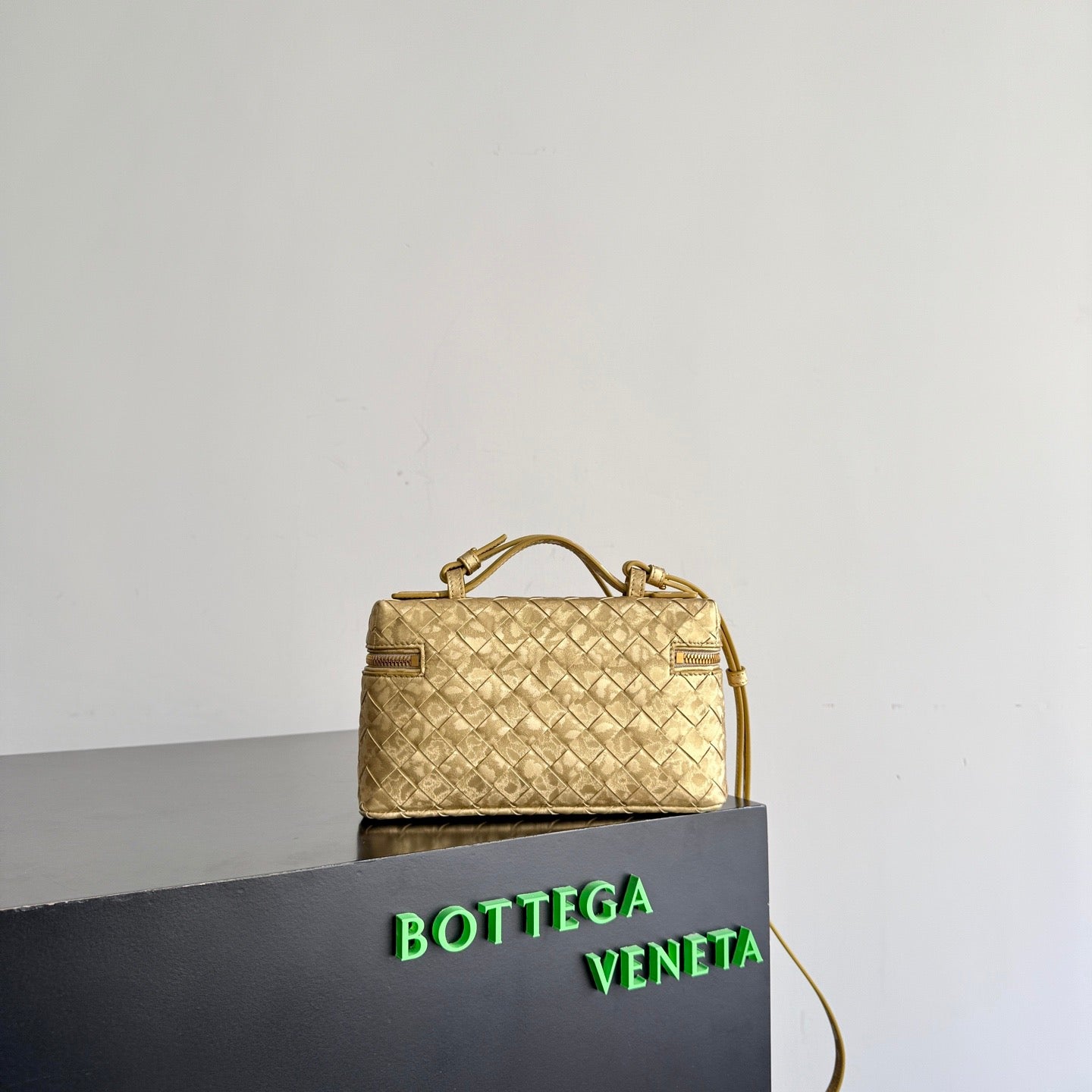 BOTT V BANG BANG BAG