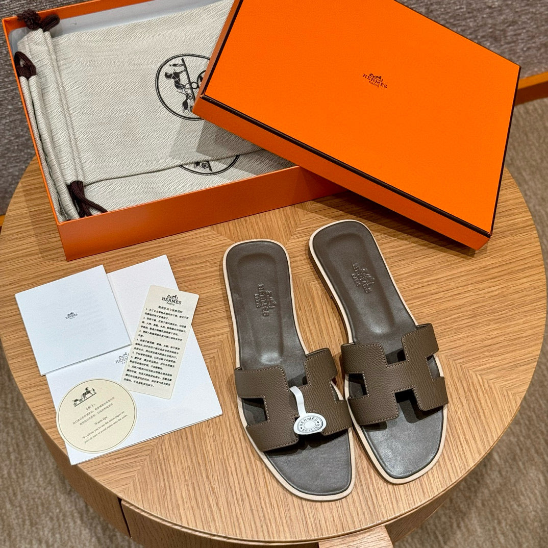 HERM ORAN SANDALS