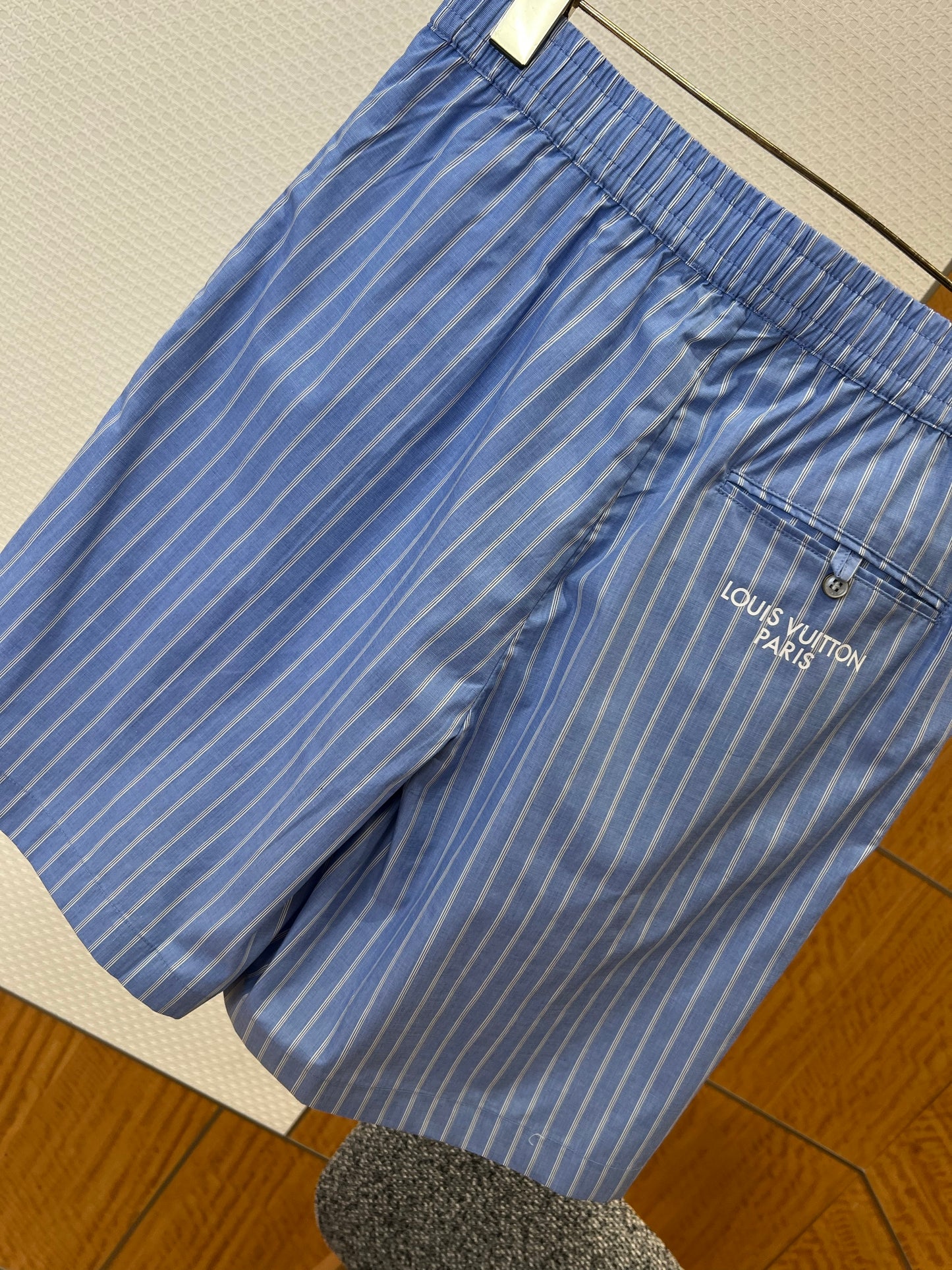 LOU SHORTS
