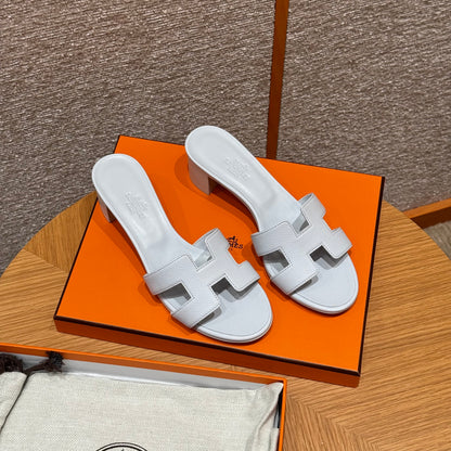 HERM OASIS SANDALS