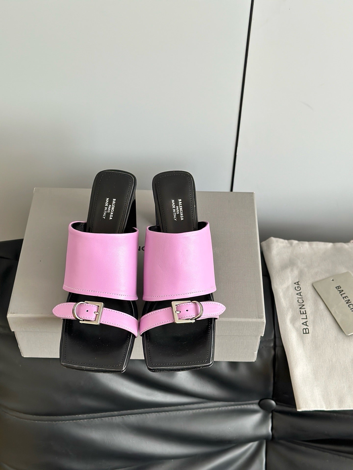 BAL HEELS