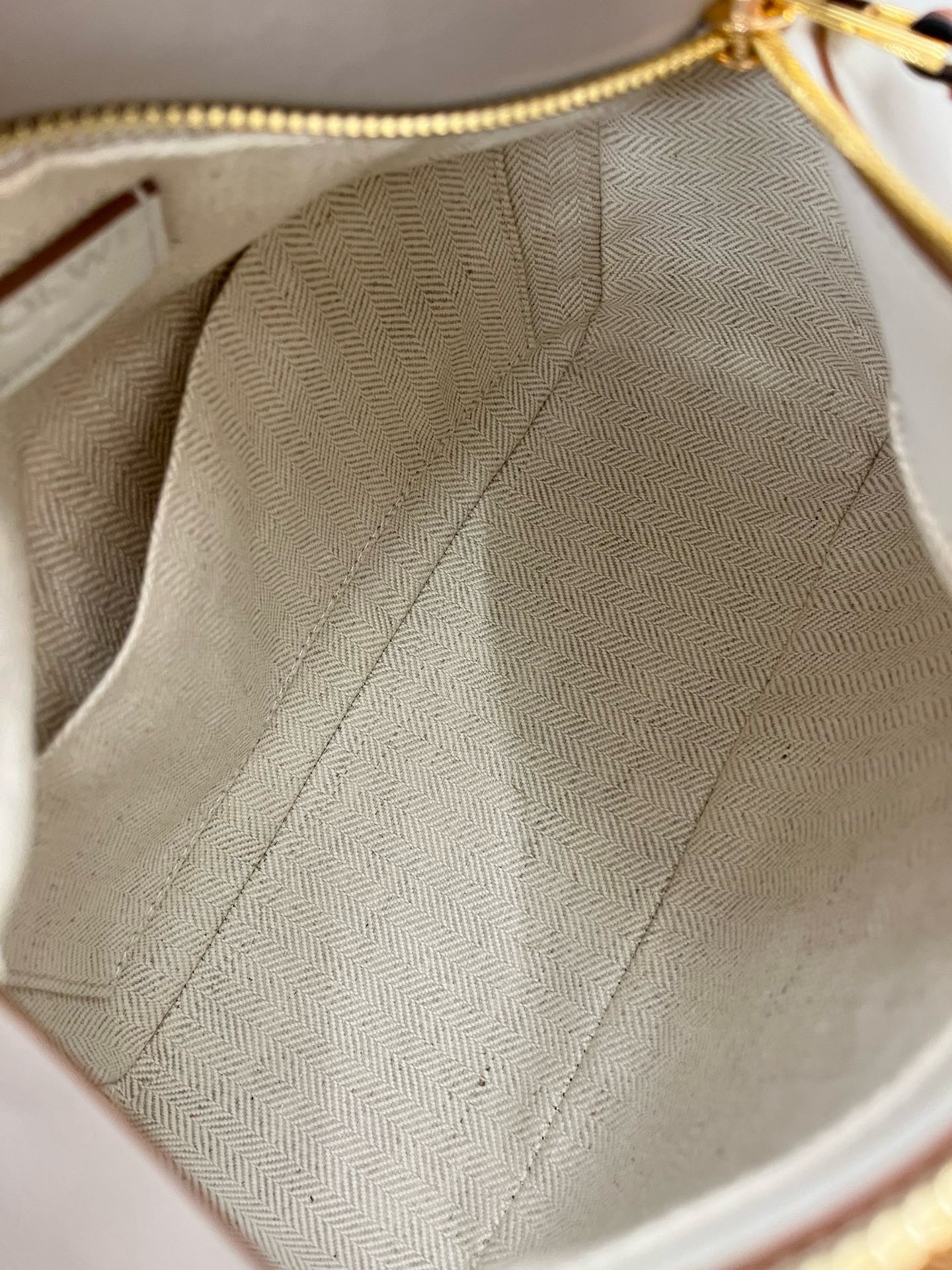 LOEW SMALL PUZZLE BAG