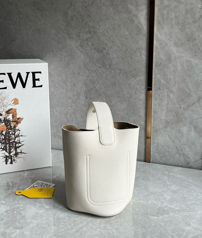 LOEW MINI PEBBLE BUCKET BAG