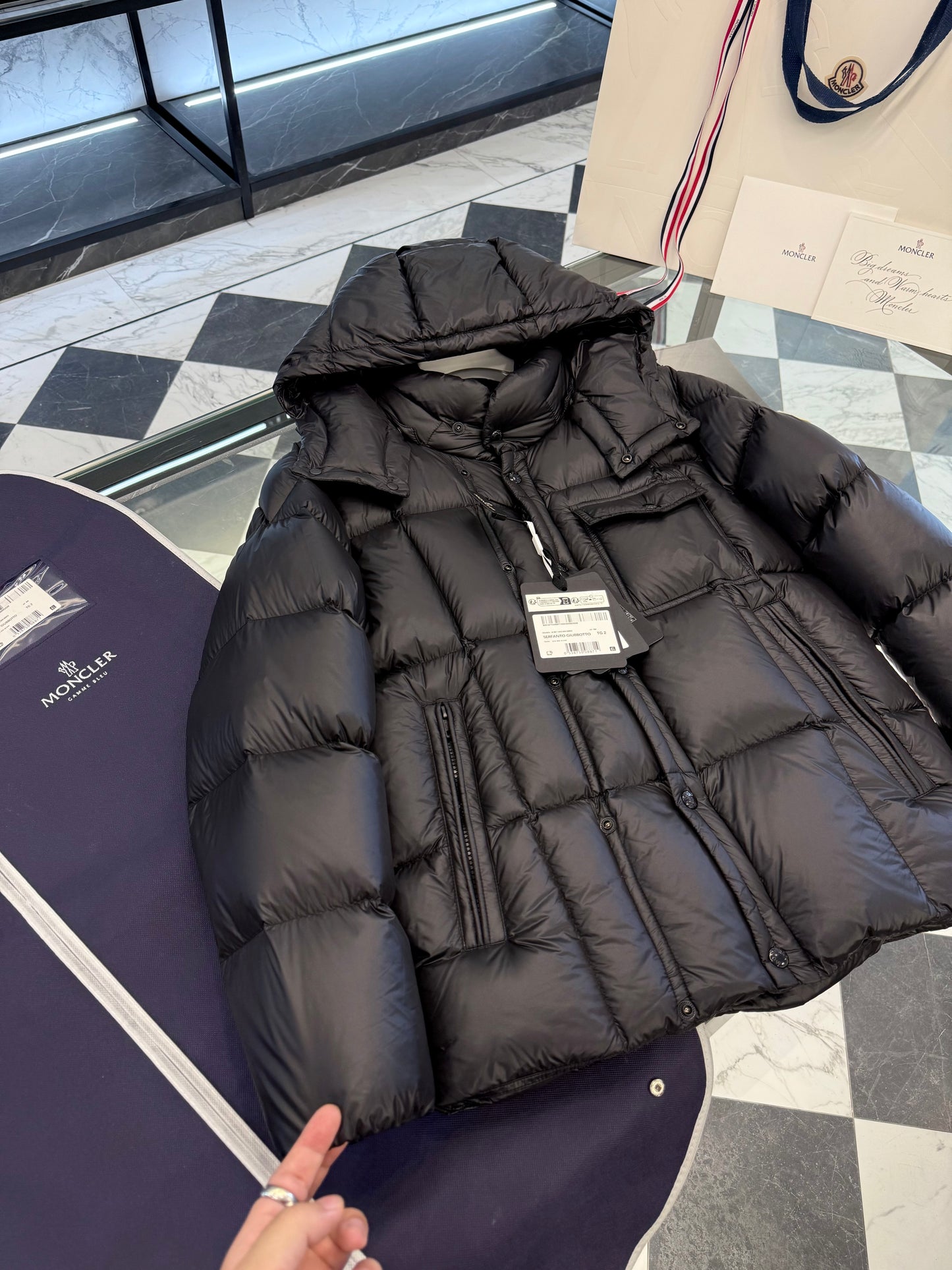 MONC SERFANTO JACKET