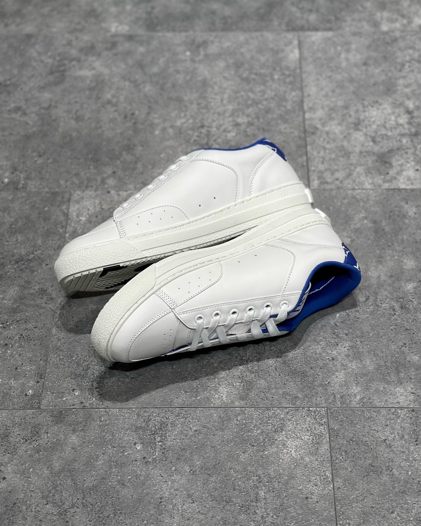 LOU TRAINERS