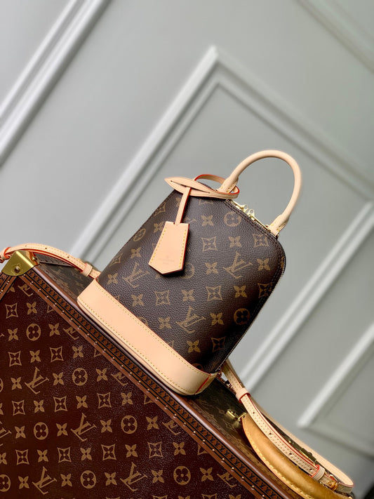 LOU ALMA BACKPACK