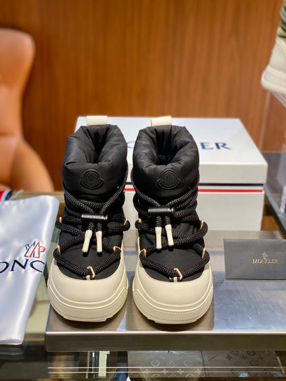 MONC ALTIVE MID SNOW BOOTS