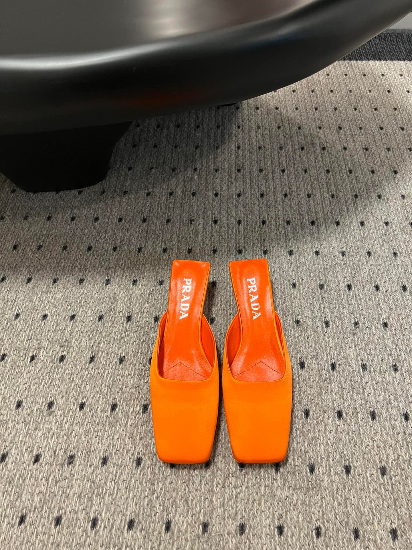 PD HEELS