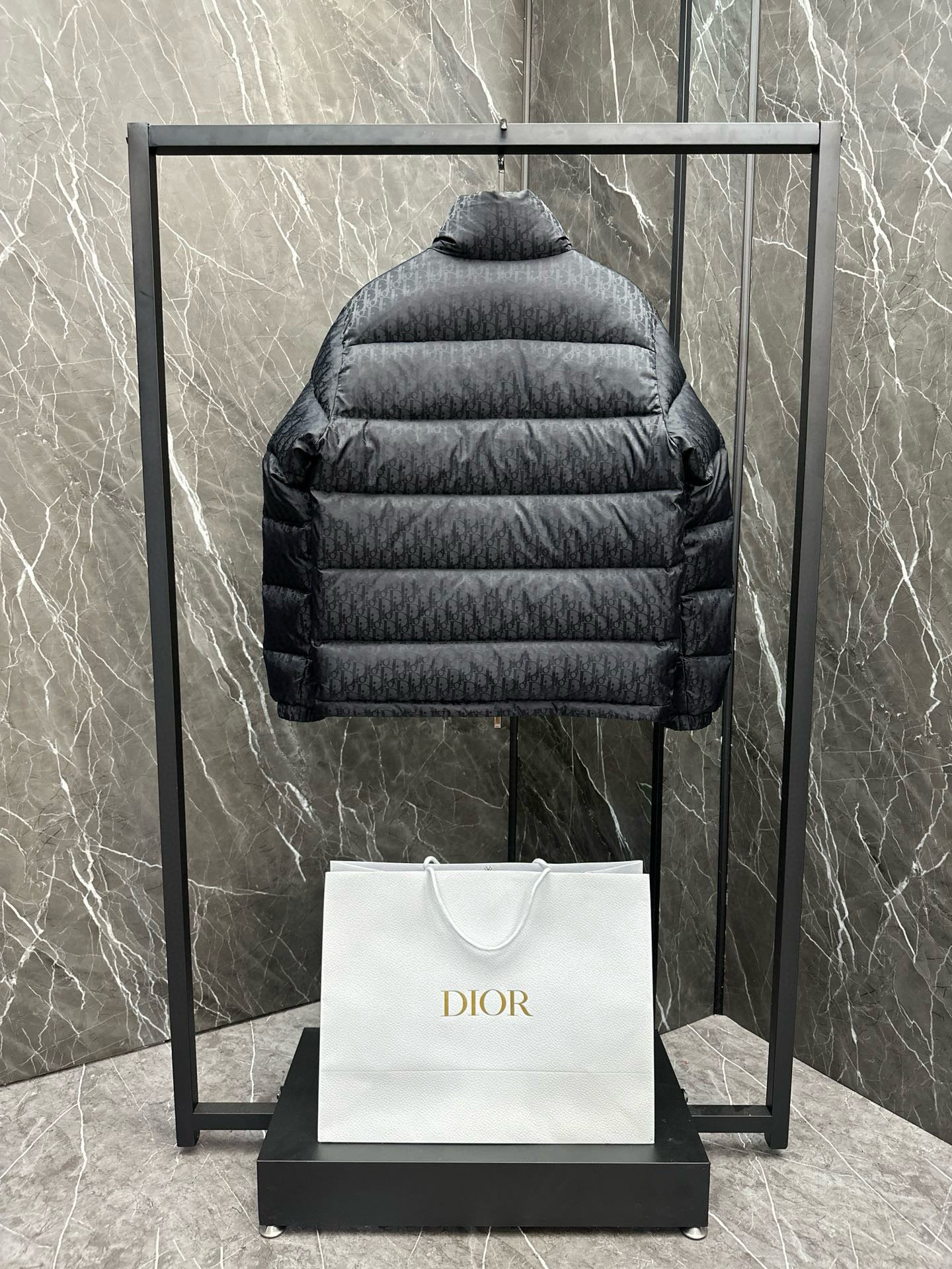 CD OBLIQUE JACKET