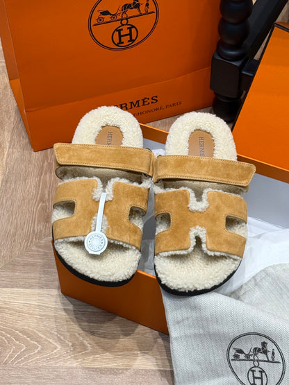HERM CHYPRE SANDAL