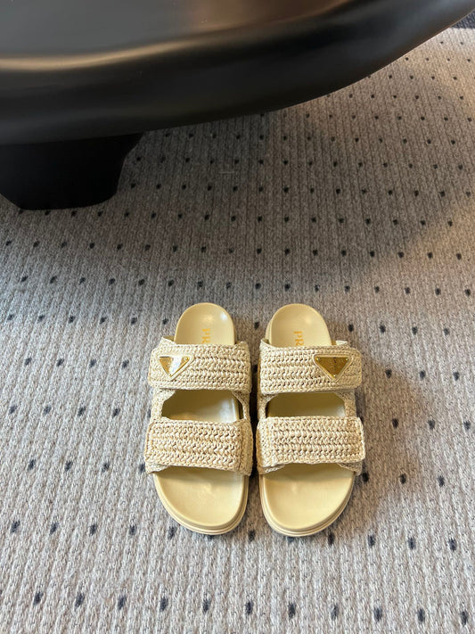 PD SANDALS