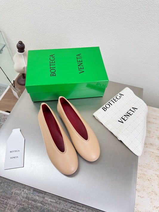 BOTT V BALLET PUMPS