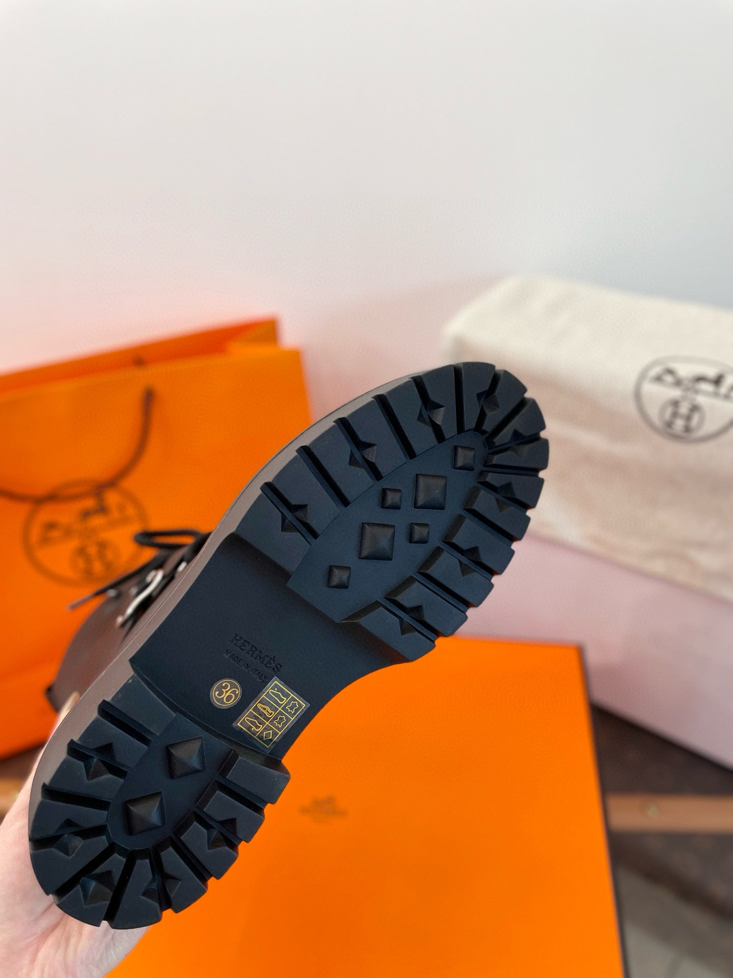 HERM LAND BOOTS