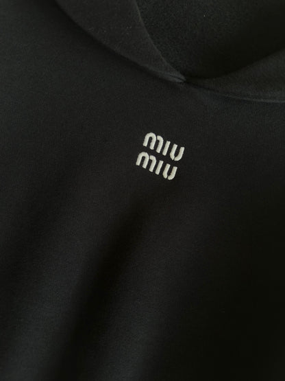 MIU M SWEATSHIRT