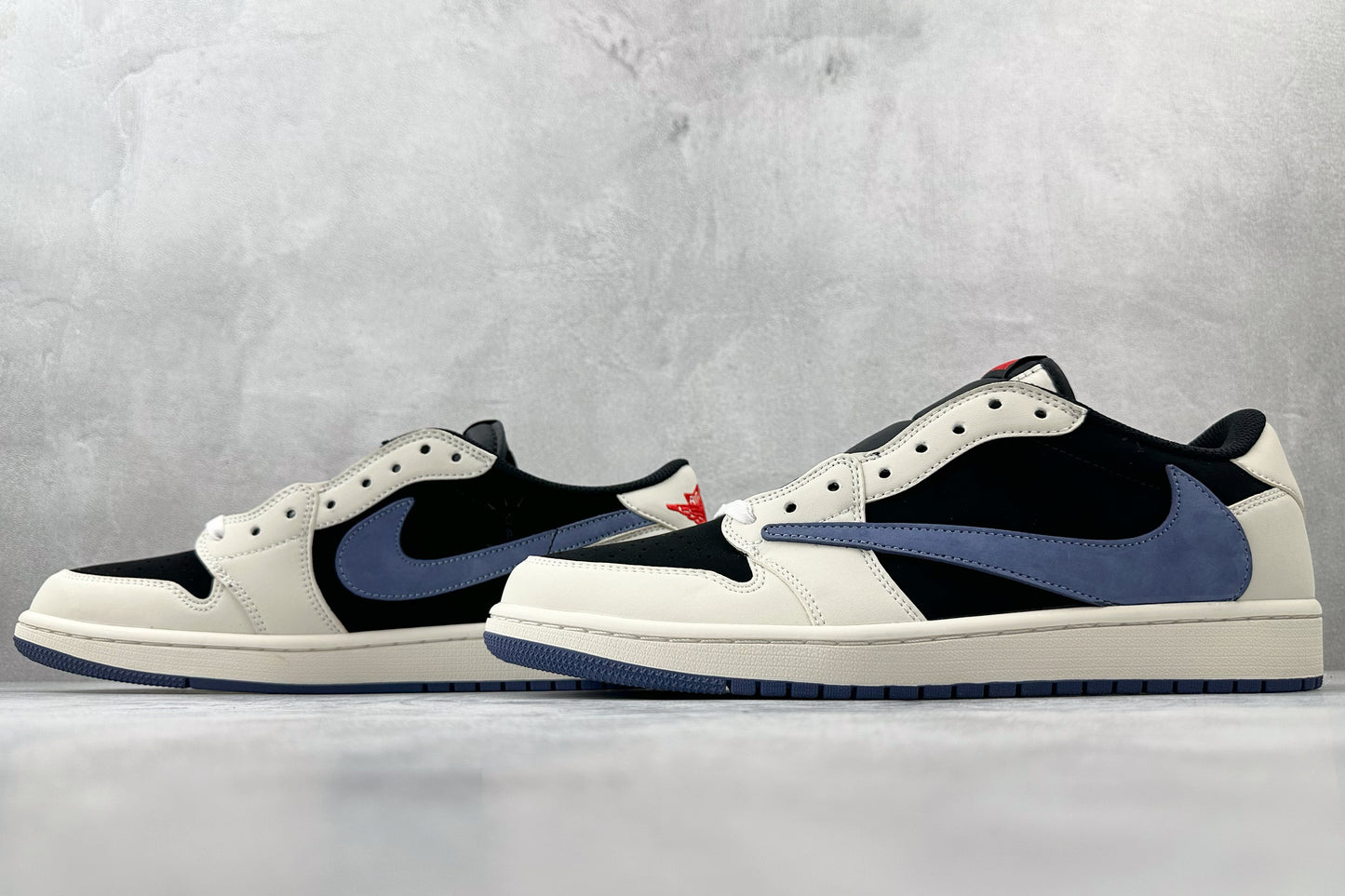 TRAVIS S x JORDAN 1 LOW