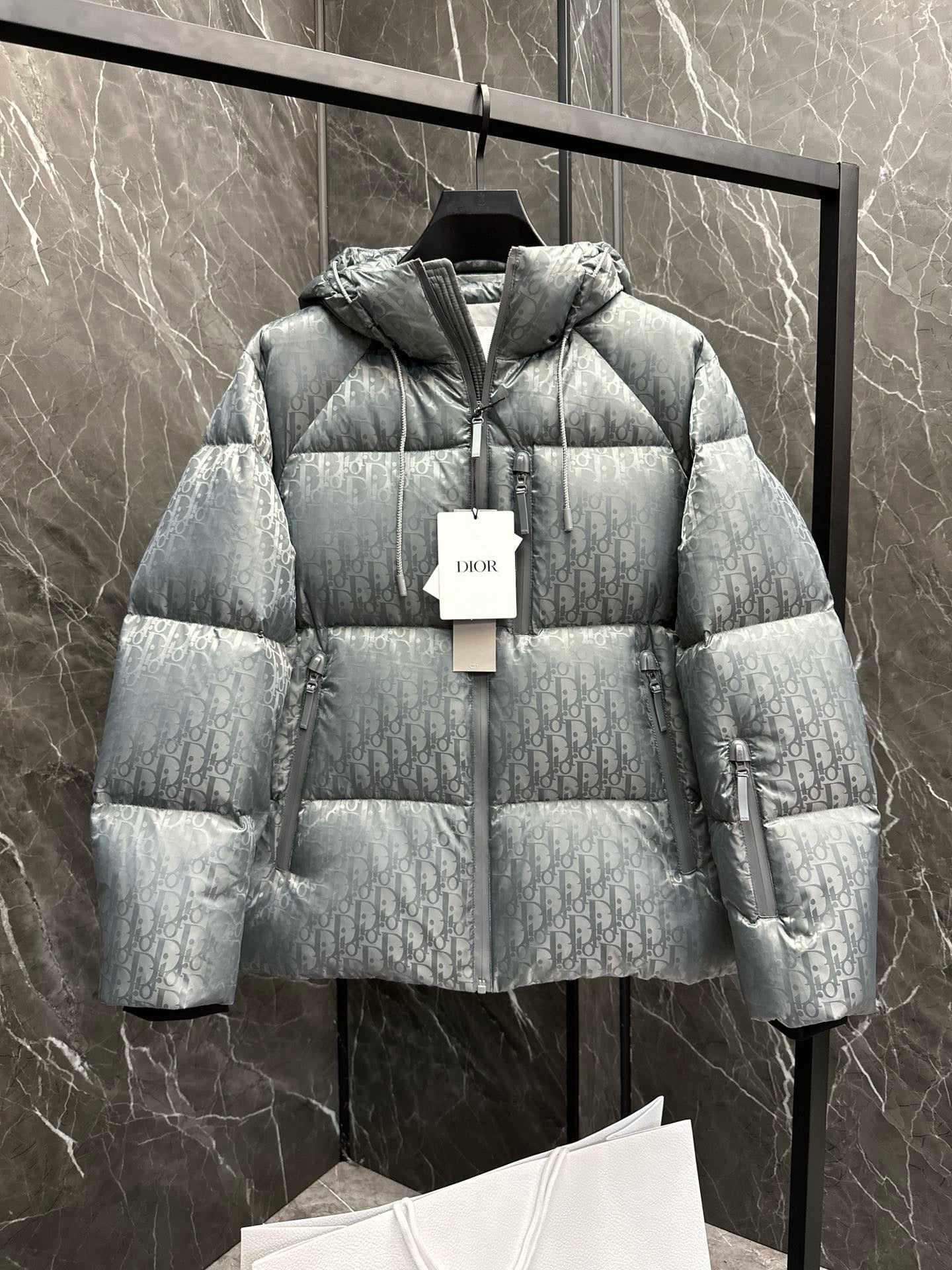 CD OBLIQUE JACKET