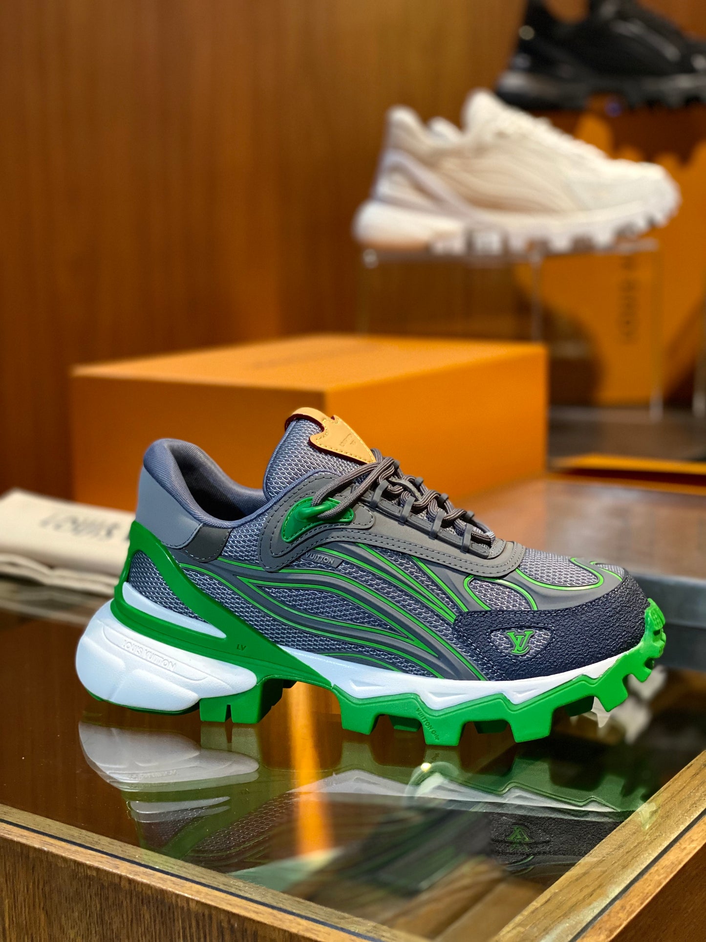LOU SUMMIT SNEAKERS