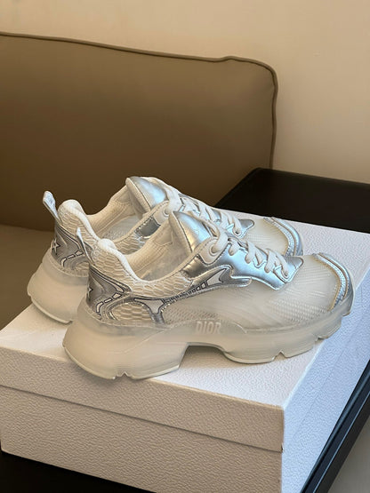 CD VIBE SNEAKERS